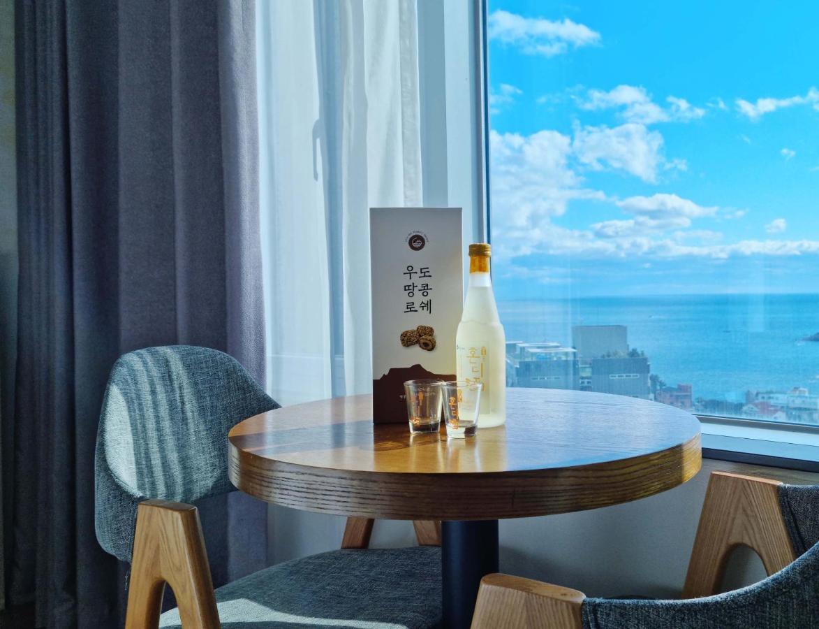 The First70 Hotel Seogwipo Extérieur photo